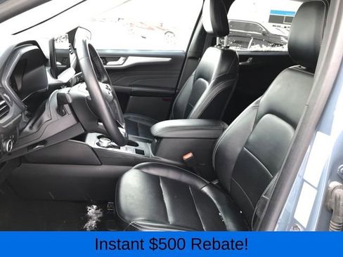 Used 2023 Ford Escape Platinum image 14