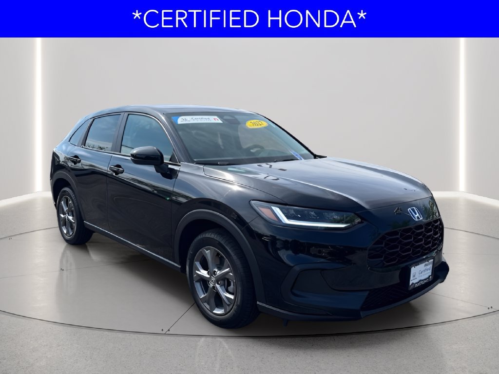 Certified 2027 Honda HR-V LX image 2