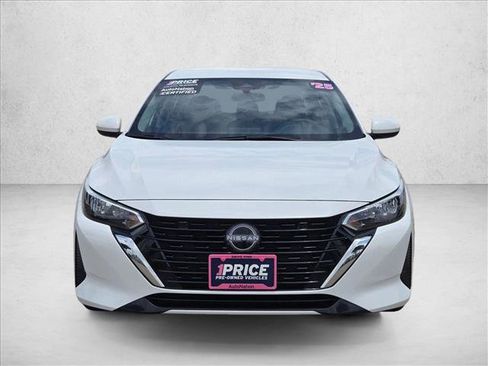 Used 2025 Nissan Sentra S FWD image 2