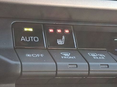 Certified 2026 Toyota Camry SE w/ Convenience Package image 24