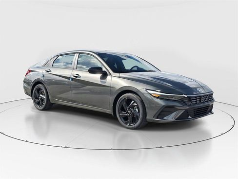 New 2026 Hyundai Elantra SEL Sport Premium FWD image 1