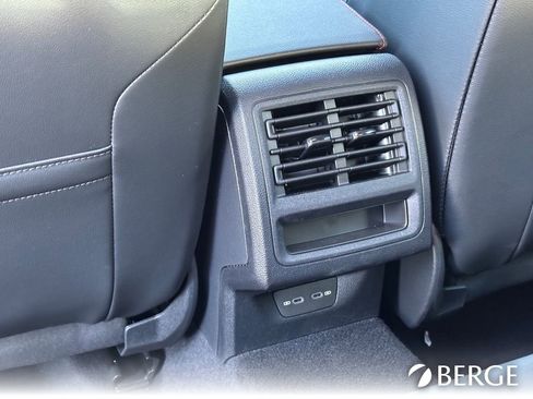 New 2026 Volkswagen GTI SE image 16