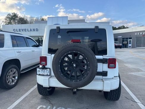 Used 2014 Jeep Wrangler Unlimited Sport w/ Power Convenience Group image 8