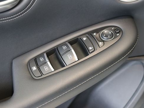 Certified 2025 INFINITI QX55 Essential image 14