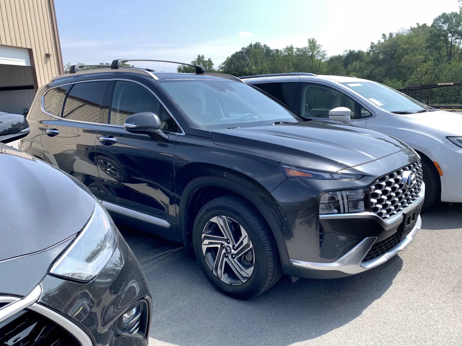 Used 2022 Hyundai Santa Fe SEL w/ Convenience + Premium Package FWD image 1