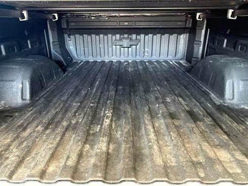 Used 2024 Chevrolet Silverado 1500 RST AWD/4WD image 9