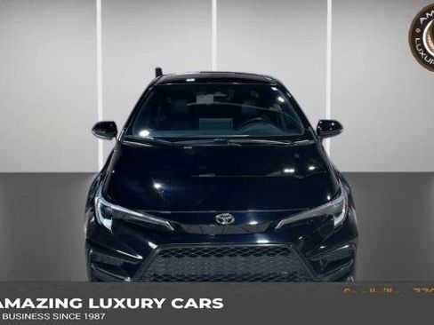 Used 2025 Toyota Corolla XSE FWD image 1