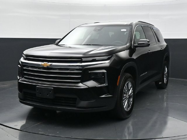 Used 2025 Chevrolet Traverse LT AWD/4WD image 5