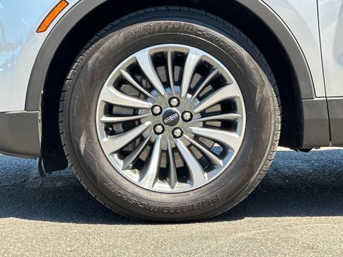 Used 2021 Lincoln Nautilus FWD w/ Equipment Group 101A image 24
