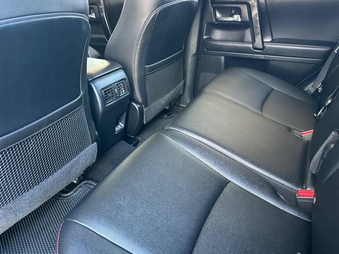 Used 2024 Toyota 4Runner TRD Off-Road Premium w/ Moonroof Package AWD/4WD image 9