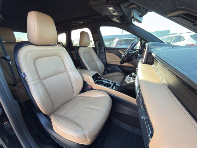 Used 2021 Lincoln Corsair Reserve w/ Equipment Group 201A AWD/4WD image 7