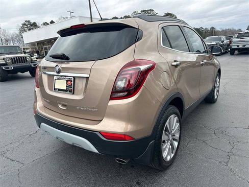 Used 2018 Buick Encore Preferred image 6