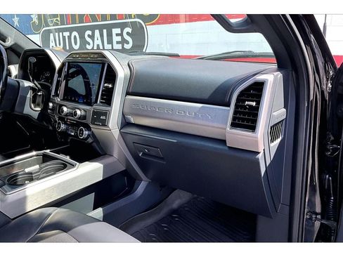 Used 2022 Ford F350 Platinum AWD/4WD image 17