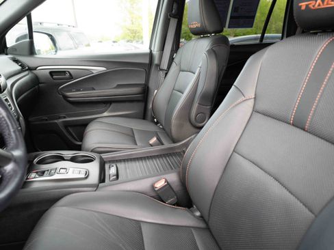 Certified 2023 Honda Passport TrailSport image 10