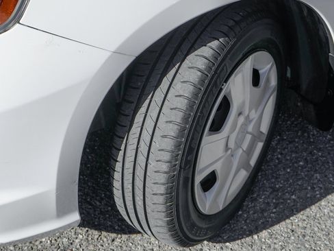 Used 2012 Honda Fit image 39