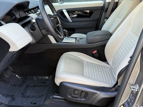 Used 2023 Land Rover Discovery Sport S image 14