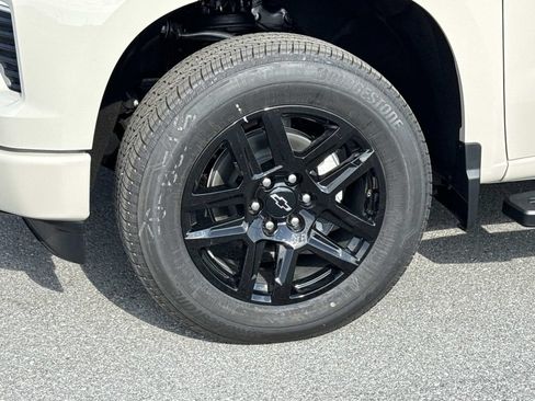 New 2026 Chevrolet Silverado 1500 RST w/ Convenience Package II AWD/4WD image 16