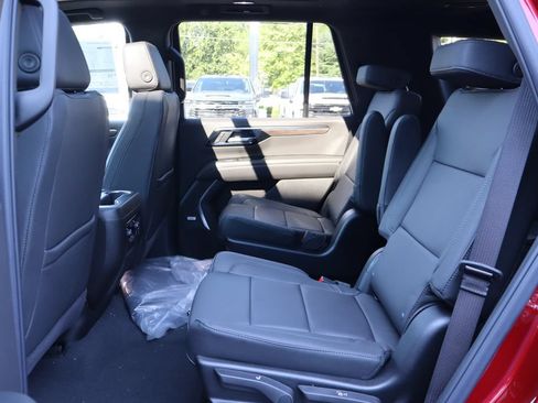 New 2026 Chevrolet Tahoe Z71 w/ Z71 Off-Road Package AWD/4WD image 24