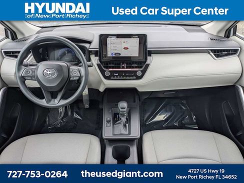 Used 2026 Toyota Corolla Cross L FWD image 16