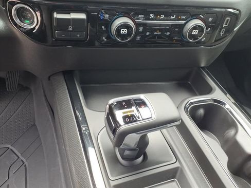 New 2026 Chevrolet Silverado 1500 ZR2 image 13