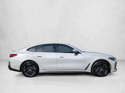 Used 2023 BMW i4 eDrive35 RWD image 4