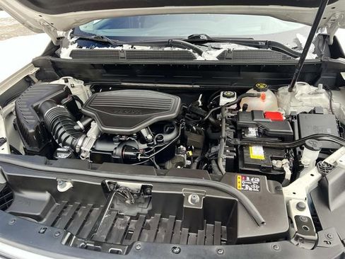 Certified 2022 GMC Acadia AT4 w/ Technology Package image 11