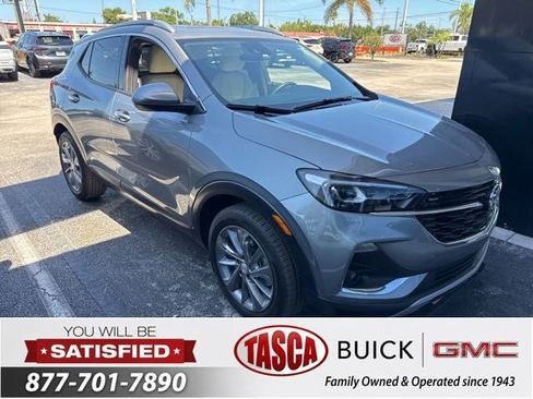 Used 2023 Buick Encore GX Essence w/ Experience Buick Package FWD image 3