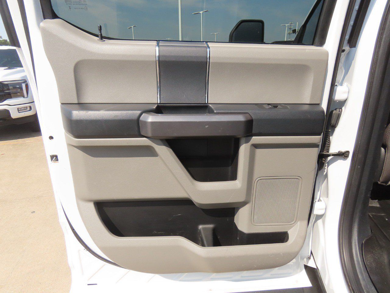 Used 2022 Ford F350 XLT w/ XLT Value Package AWD/4WD image 20