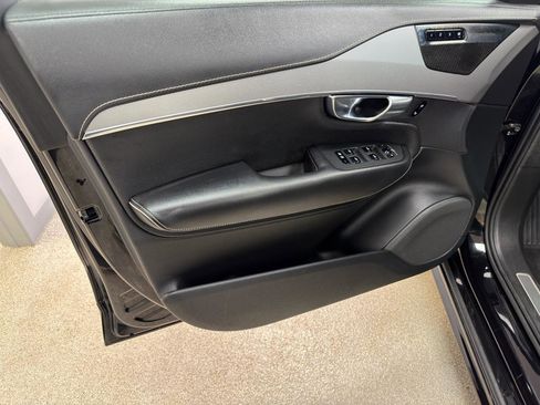 Used 2019 Volvo XC90 T5 R-Design w/ Advanced Package image 14