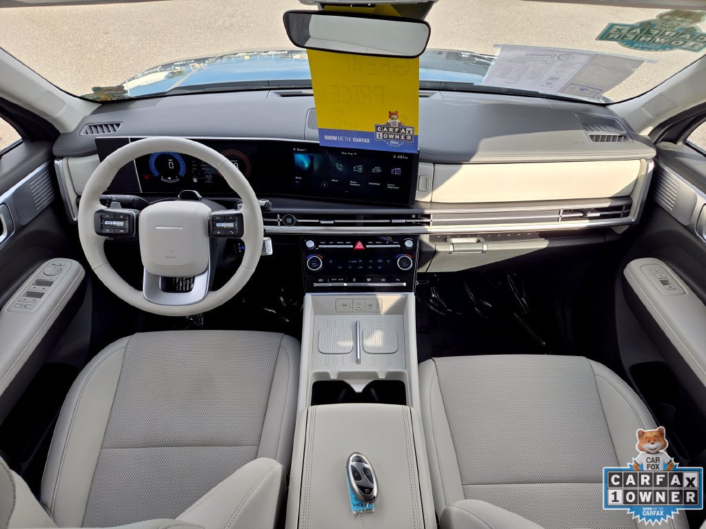 Used 2025 Hyundai Santa Fe SEL FWD image 57