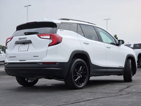 Used 2023 GMC Terrain SLT w/ Tech Package AWD/4WD image 18