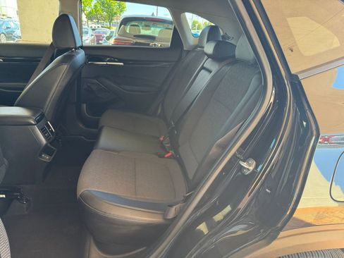 Used 2025 Kia Seltos S image 27