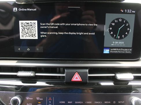 New 2026 Kia Sportage EX FWD image 43