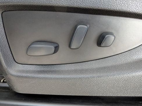 Used 2019 GMC Sierra 3500 Denali image 12