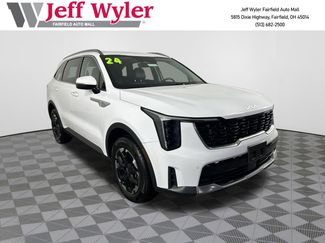 Used 2024 Kia Sorento S video 1