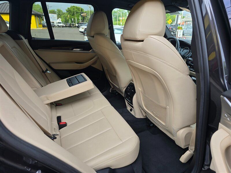 Used 2019 BMW X3 xDrive30i AWD/4WD image 14