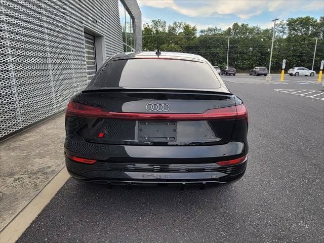 Used 2024 Audi Q8 e-tron Premium Plus w/ Premium Plus Package AWD/4WD image 6