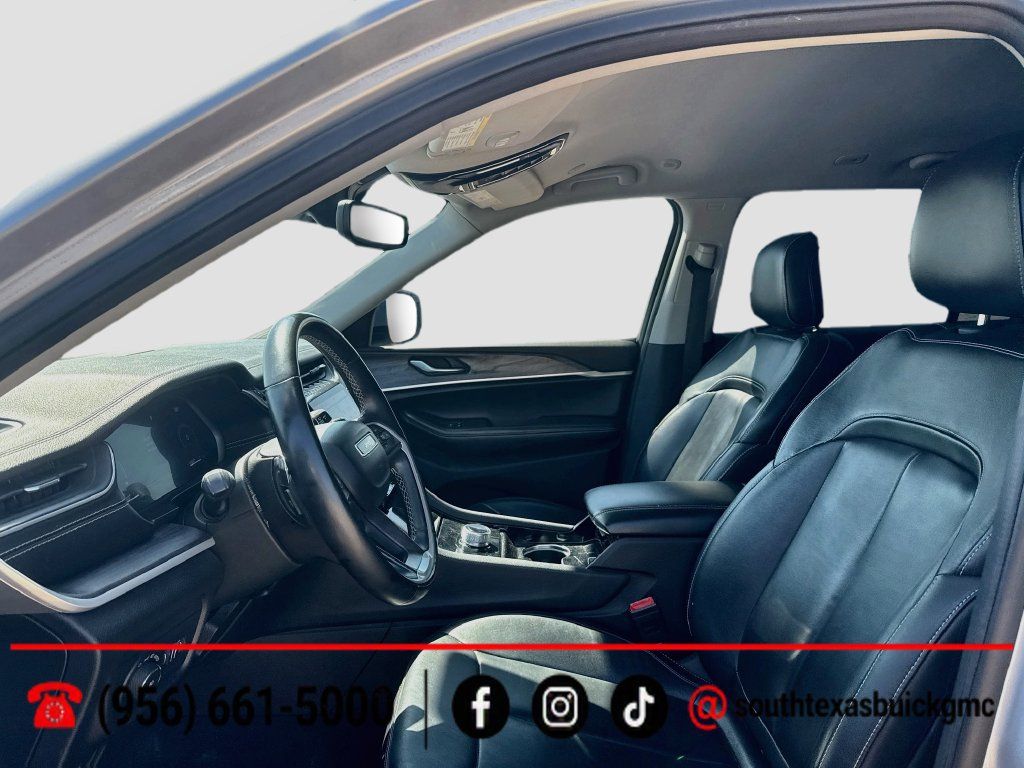 Used 2021 Jeep Grand Cherokee L Limited RWD image 12