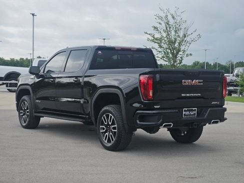 Used 2026 GMC Sierra 1500 AT4 w/ AT4 Premium Package AWD/4WD image 5