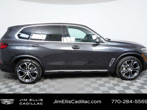 Used 2023 BMW X5 sDrive40i w/ Premium Package RWD image 2