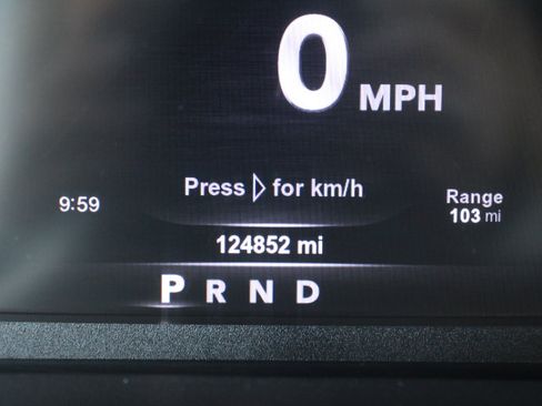 Used 2015 RAM 1500 Laramie w/ Convenience Group AWD/4WD image 33