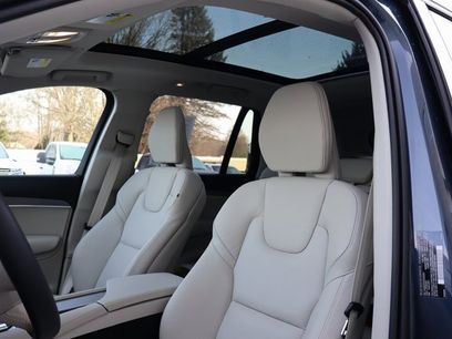 Used 2025 Volvo XC90 B6 Plus w/ Protection Package Premier
