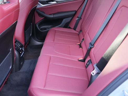 Used 2024 BMW X3 M40i image 10