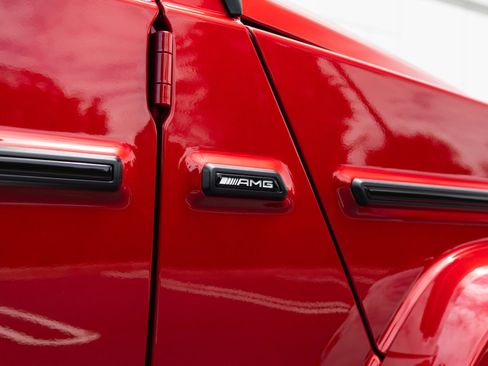 Used 2024 Mercedes-Benz G 63 AMG 4MATIC image 11