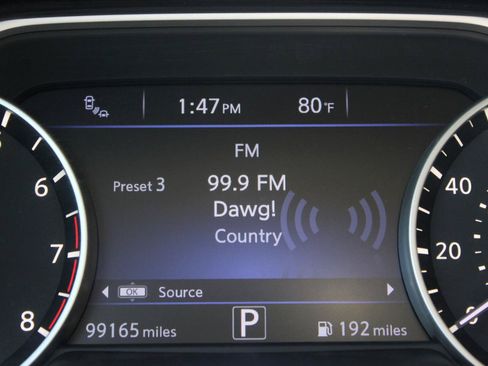 Used 2016 Nissan Maxima Platinum w/ Interior Lighting Package FWD image 22