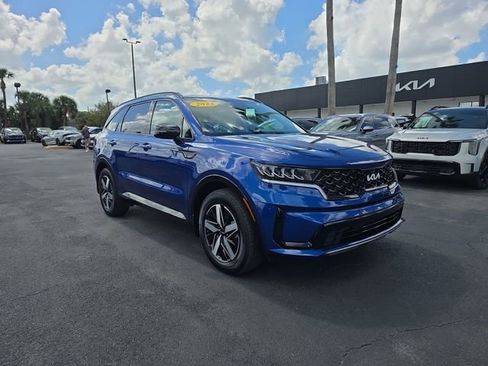 Certified 2023 Kia Sorento S image 16