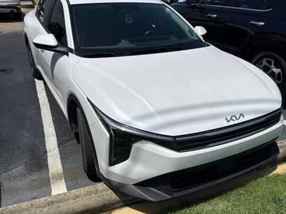 Used 2025 Kia K4