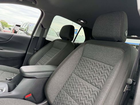Certified 2023 Chevrolet Equinox LT AWD/4WD image 11