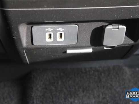 Used 2018 Ford F150 Lariat image 18