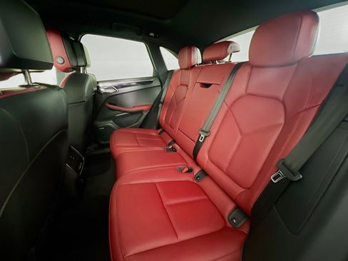 New 2026 Porsche Macan S image 24